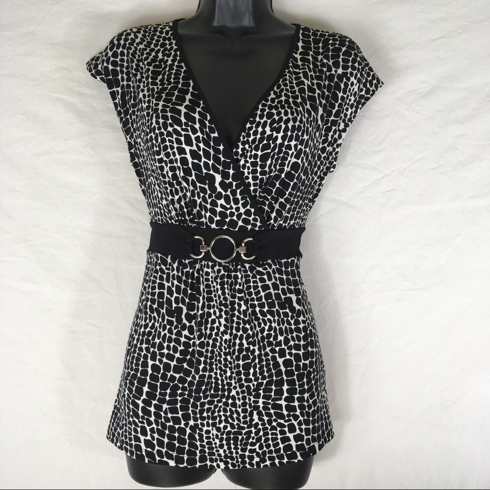 Apt 9 Tunic Wrap Top Black White Buckle  A2